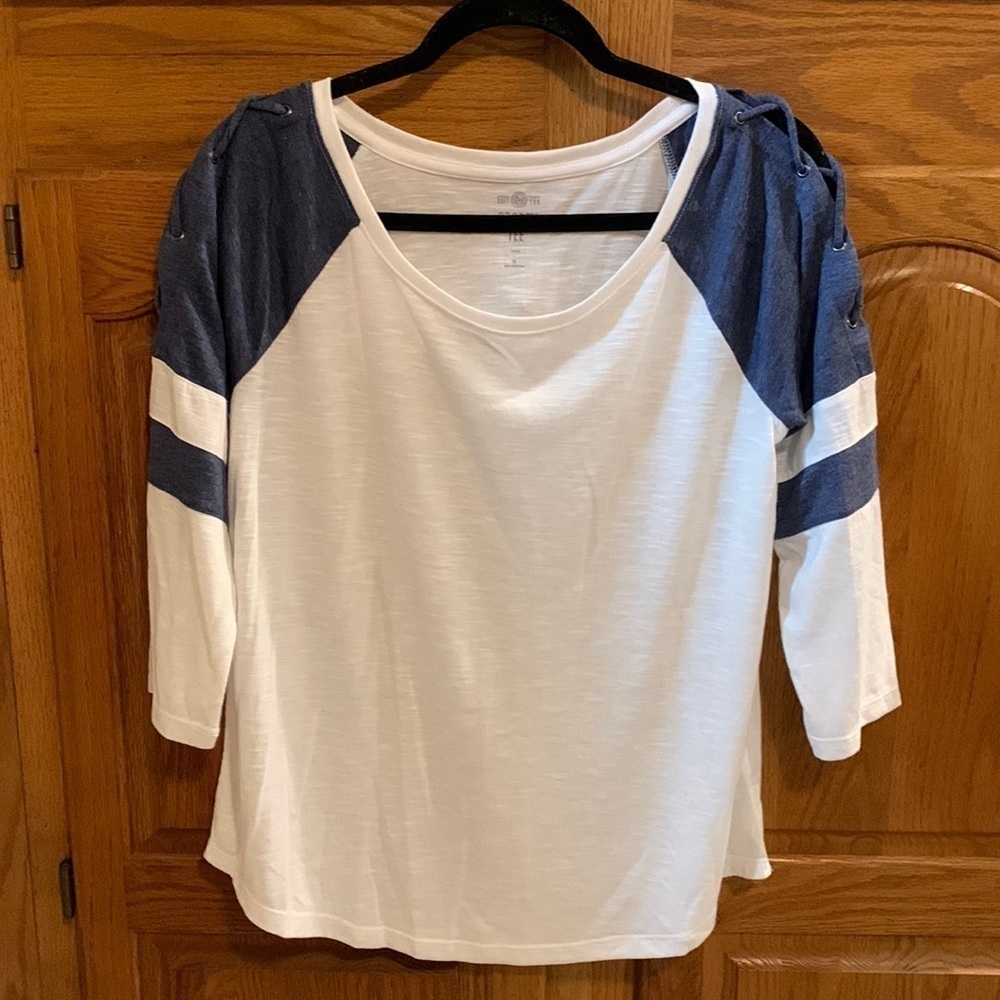 White and blue SO top